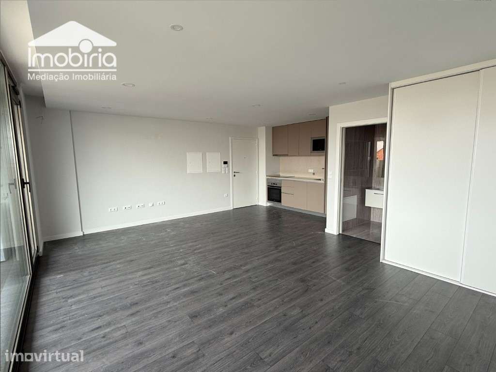 Apartamento T0 Arrendamento Ílhavo > Ílhavo (São Salvador) - Grande imagem: 2/10