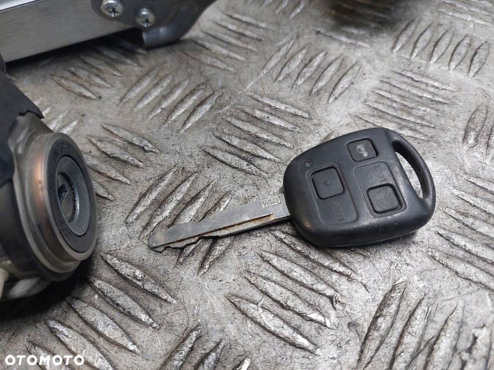 ZESTAW STARTOWY TOYOTA AVENSIS T25 2.0 D4D 89661-05A40 83800-05C00-C - 8