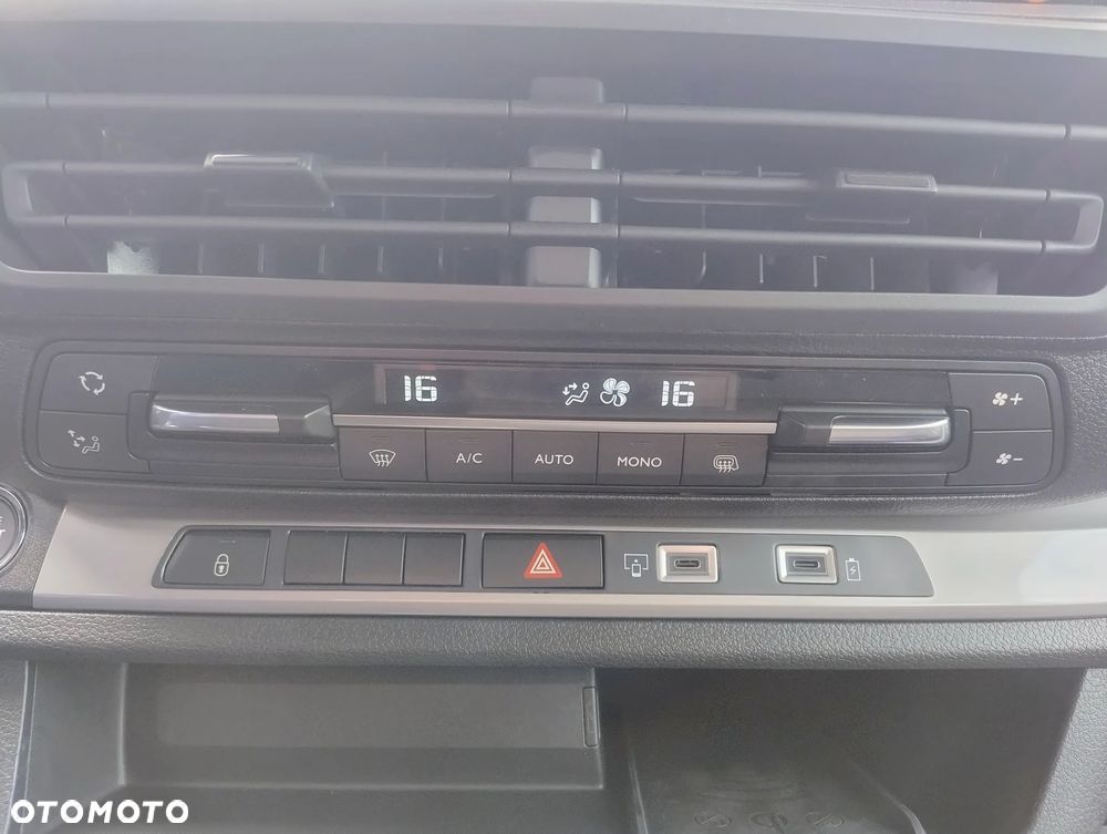 Peugeot Expert - 26
