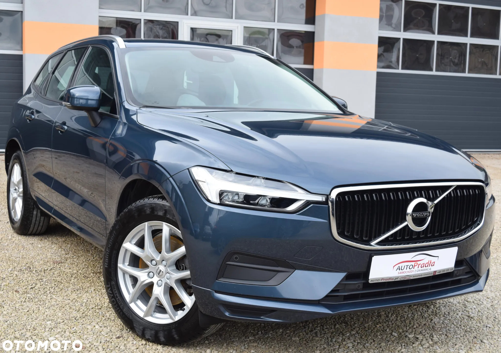 Volvo XC 60 D3 Momentum Pro - 3