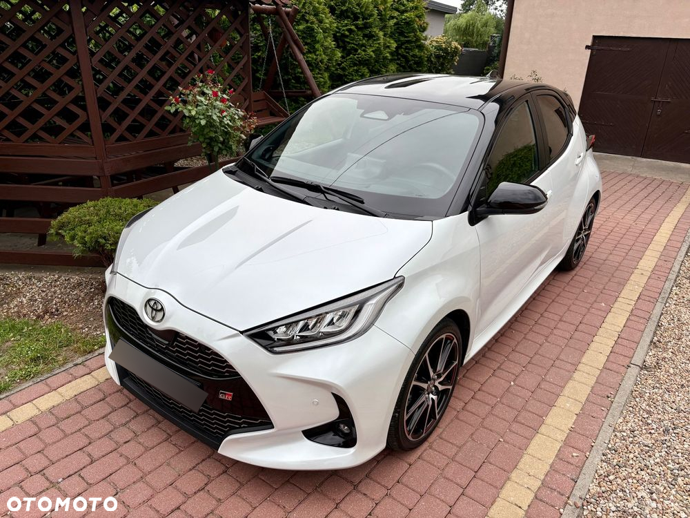 Toyota Yaris Hybrid 1.5 GR Sport - 2