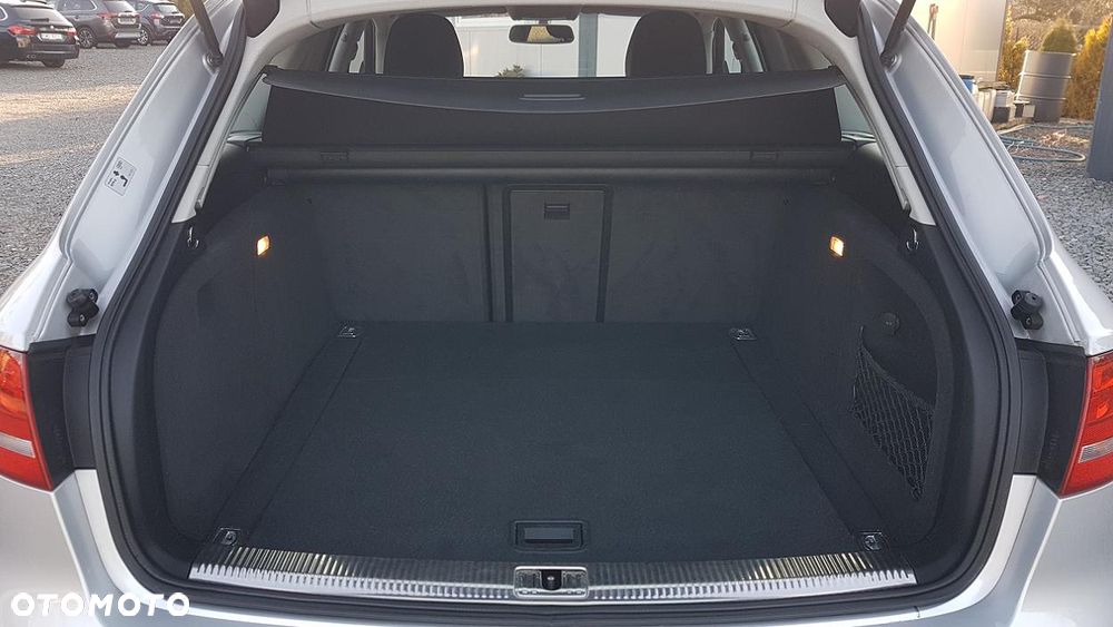 Audi A4 Avant 1.8 TFSI Attraction - 13