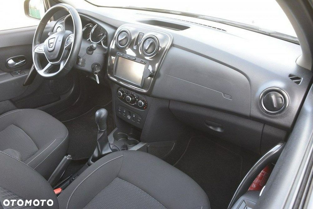 Dacia Logan 0.9 TCe Laureate S&S - 13