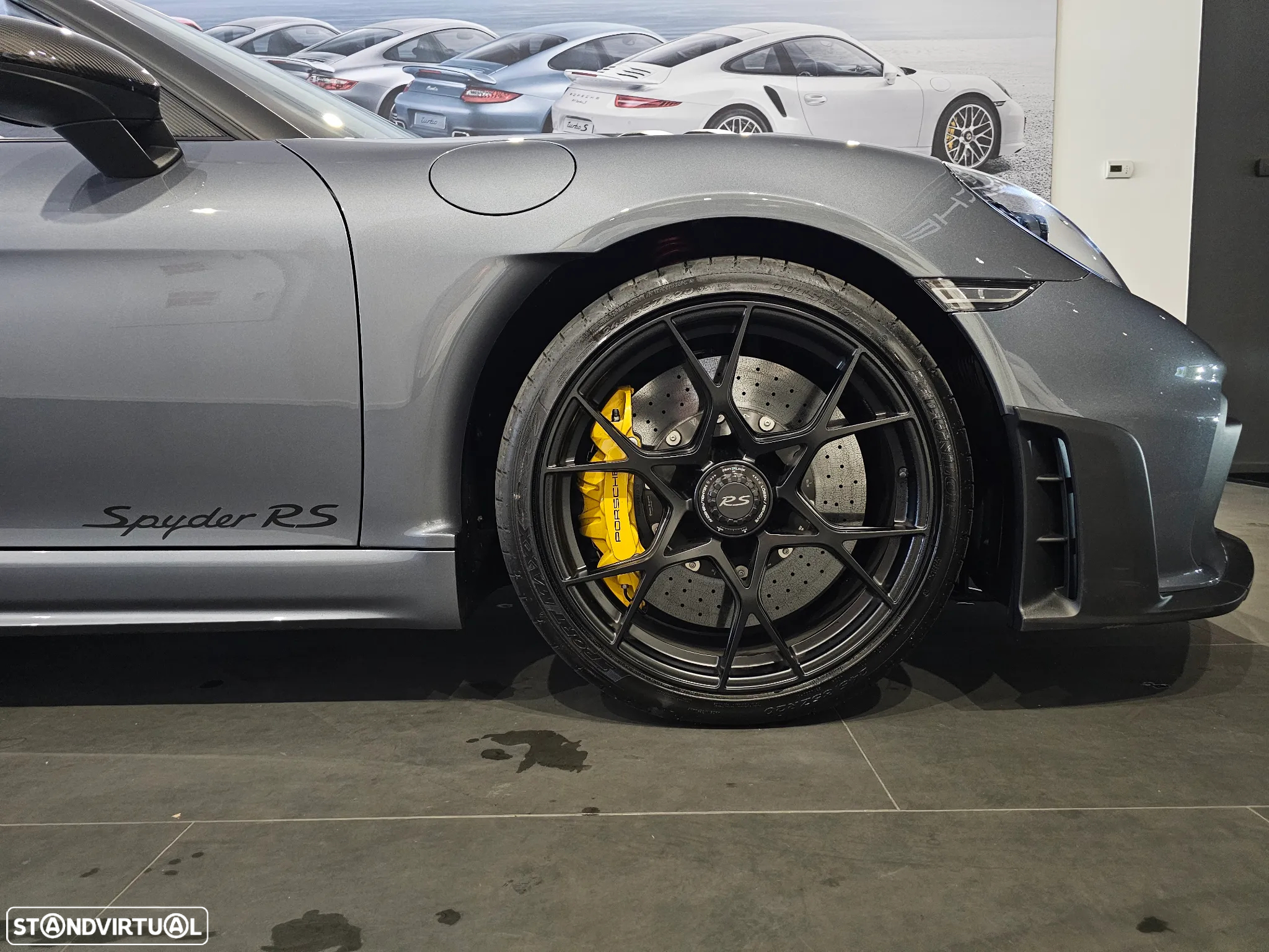 Porsche 718 Spyder - 46