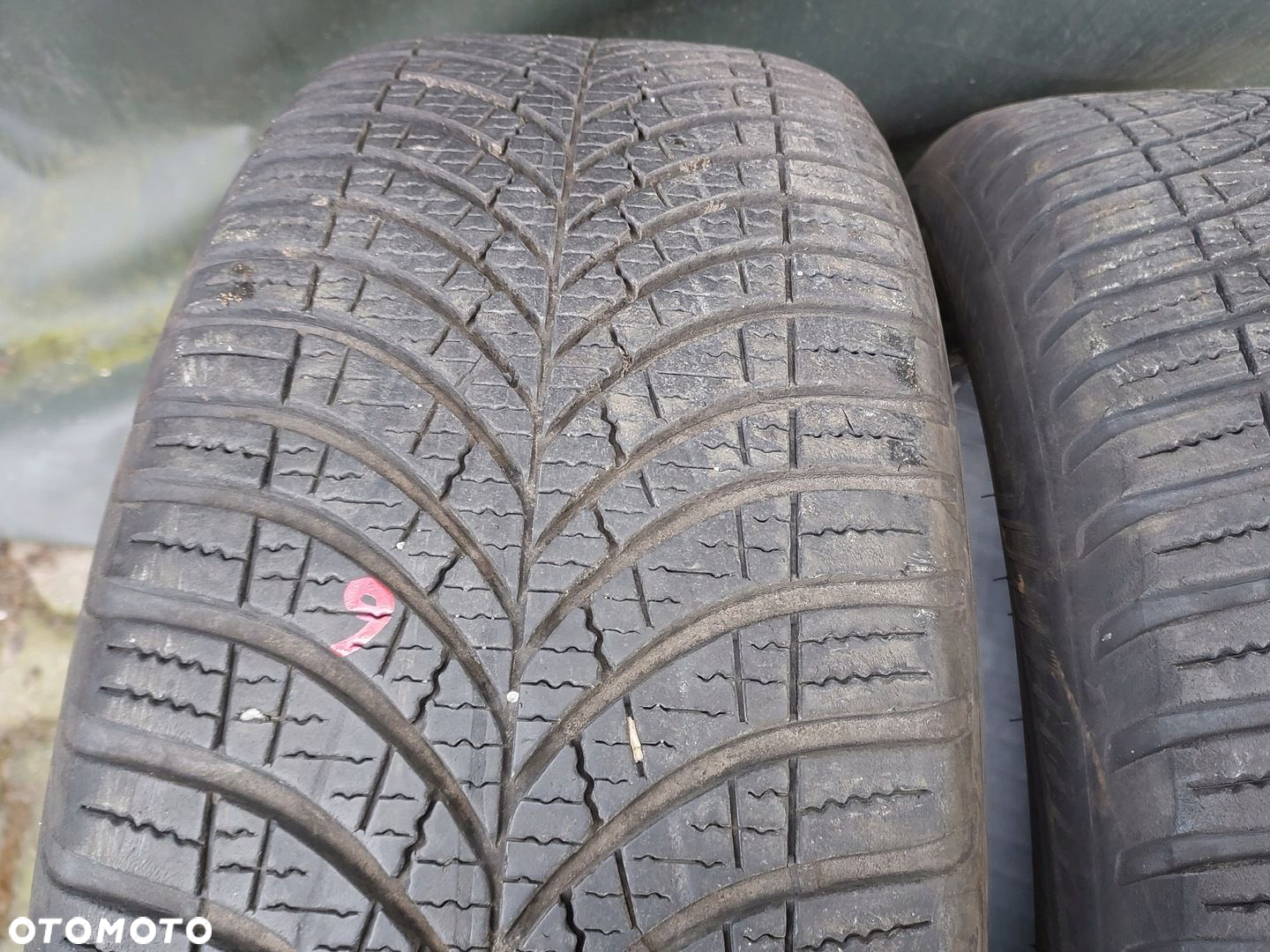 OPONA GOODYEAR VECTOR 4SEASONS 205/55 16" ZIMA 6MM - 11