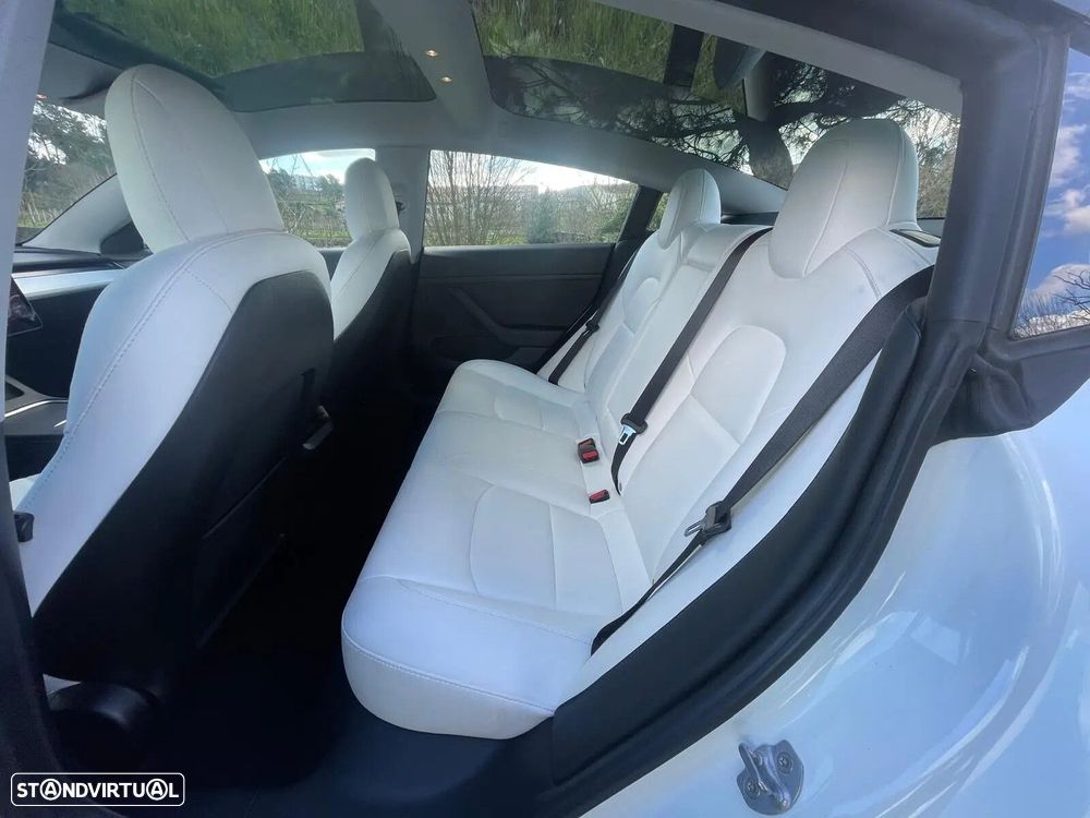 Tesla Model 3 Long Range AWD Dual Motor Performance - 9