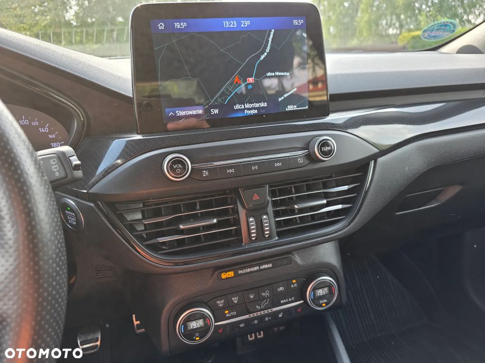 Ford Focus 1.5 EcoBlue SCR ST-Line - 16