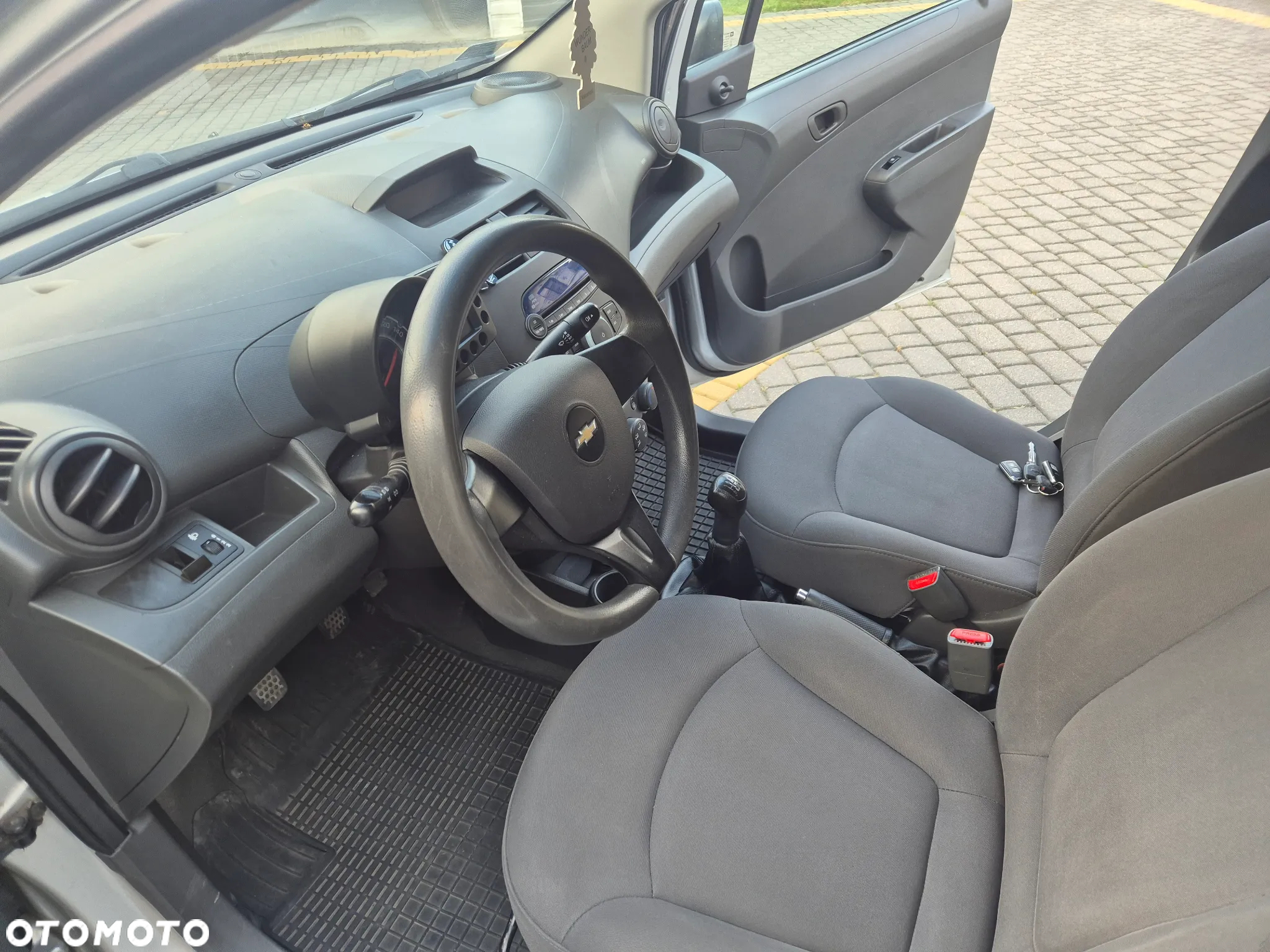 Chevrolet Spark 1.0 Base - 8