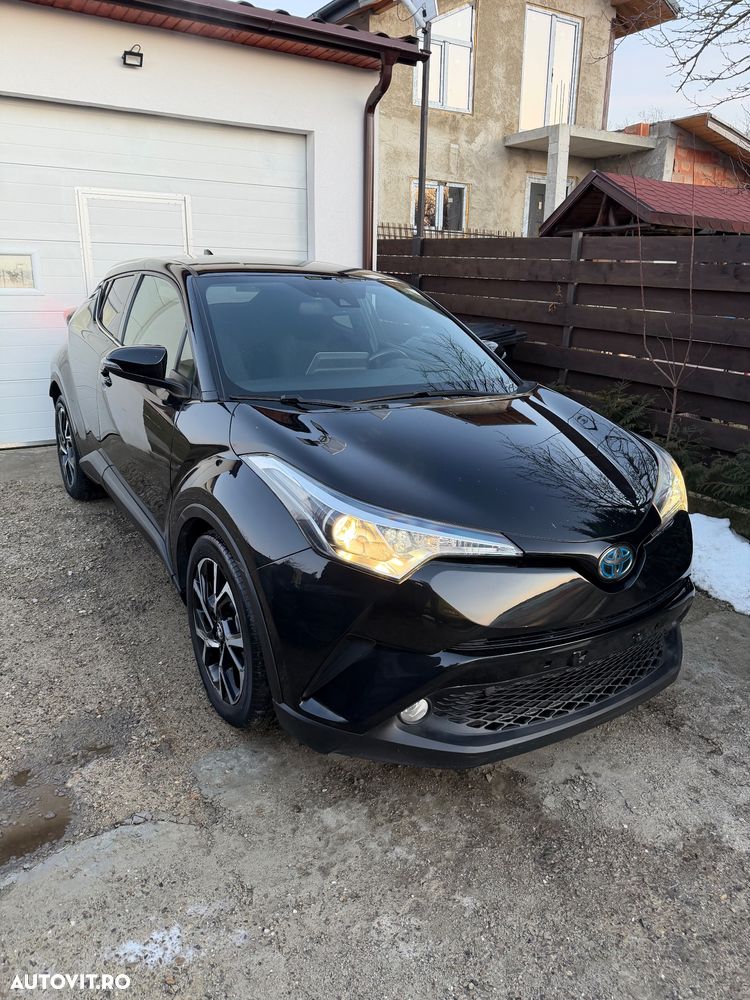 Toyota C-HR Business-Edition - 4
