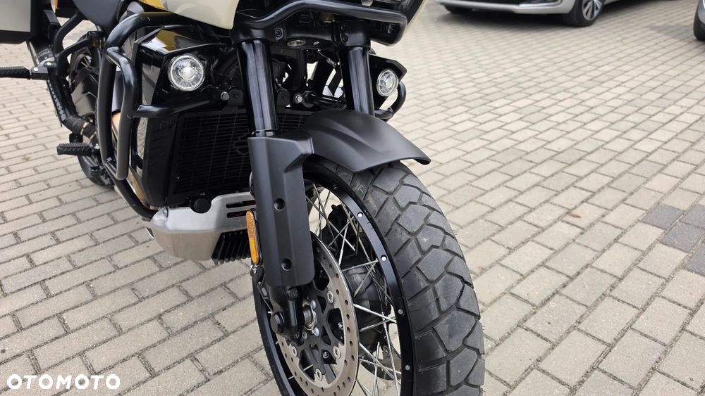 Harley-Davidson Pan America - 11