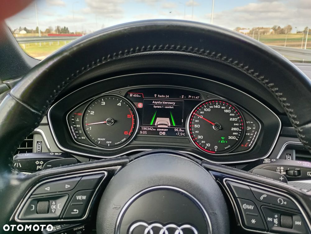 Audi A4 Avant 2.0 TDI DPF clean diesel multitronic S line Sportpaket - 13