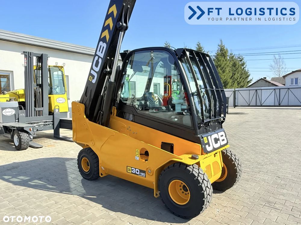 JCB WÓZEK TELESKOPOWY JCB TLT30D / KABINA / 2022 ROK / TYLKO 3446 MOTOGODZIN / PRZESUW BOCZNY / NOWE OPONY - 29