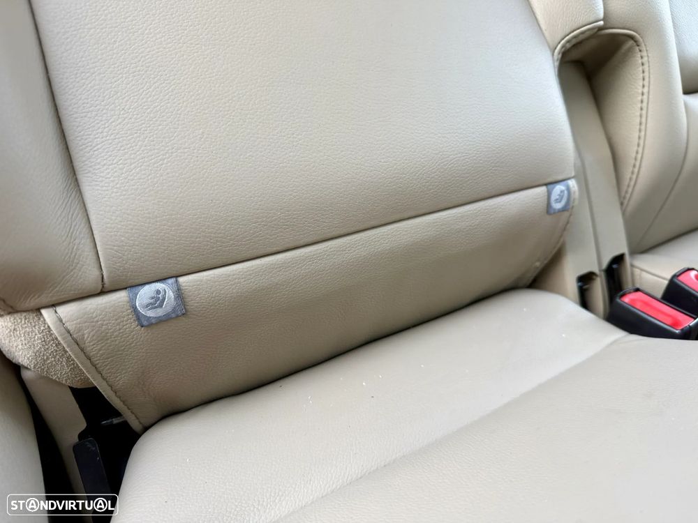 Land Rover Range Rover Sport 3.0 SDV6 HSE - 30