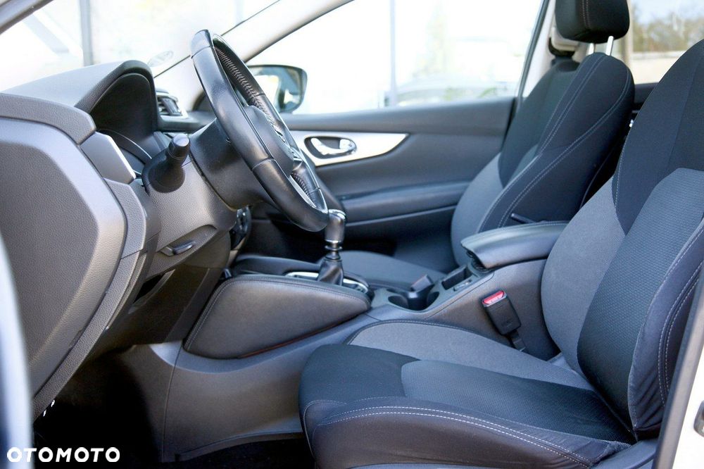 Nissan Qashqai - 16