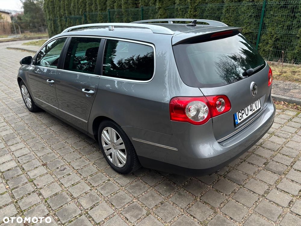 Volkswagen Passat 2.0 TDI Highline - 4