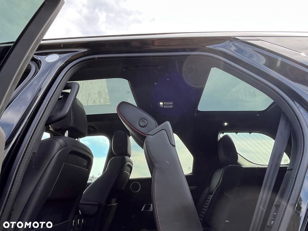 Land Rover Discovery 3.0 TD6 HSE Luxury - 30