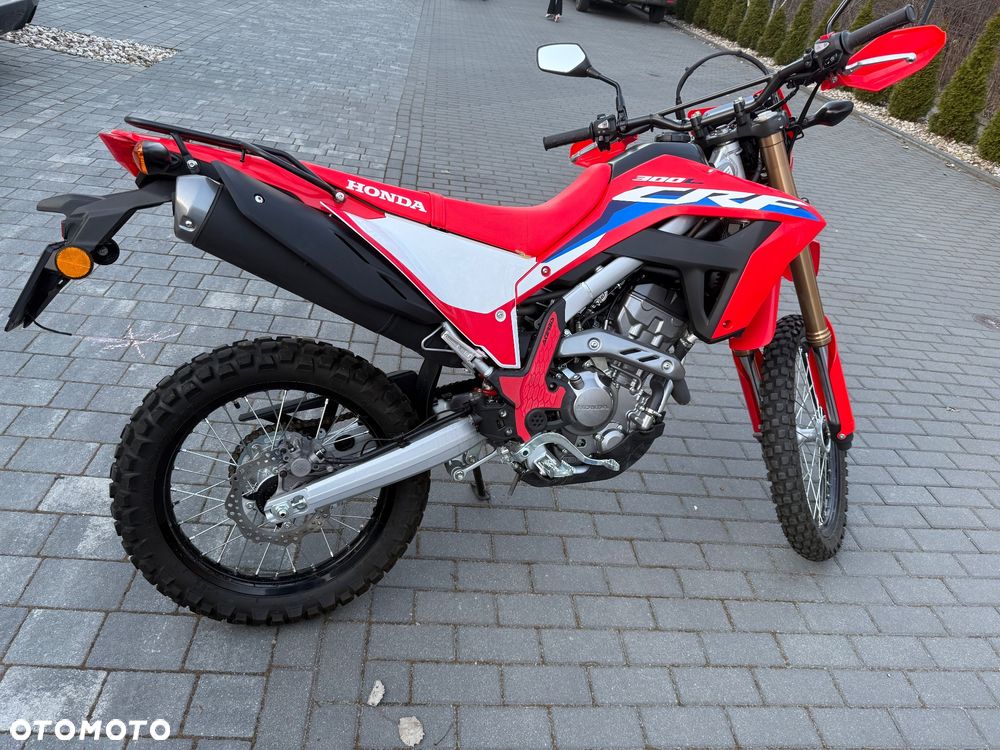 Honda CRF - 7