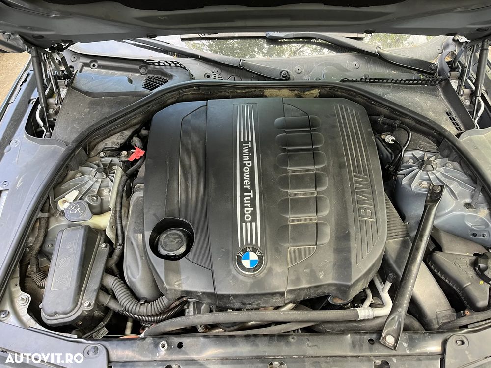 Dezmembrez Bmw Seria 5 F11 2011 535D N57D30B SPACEGRAU METALLIC 220kw - 2
