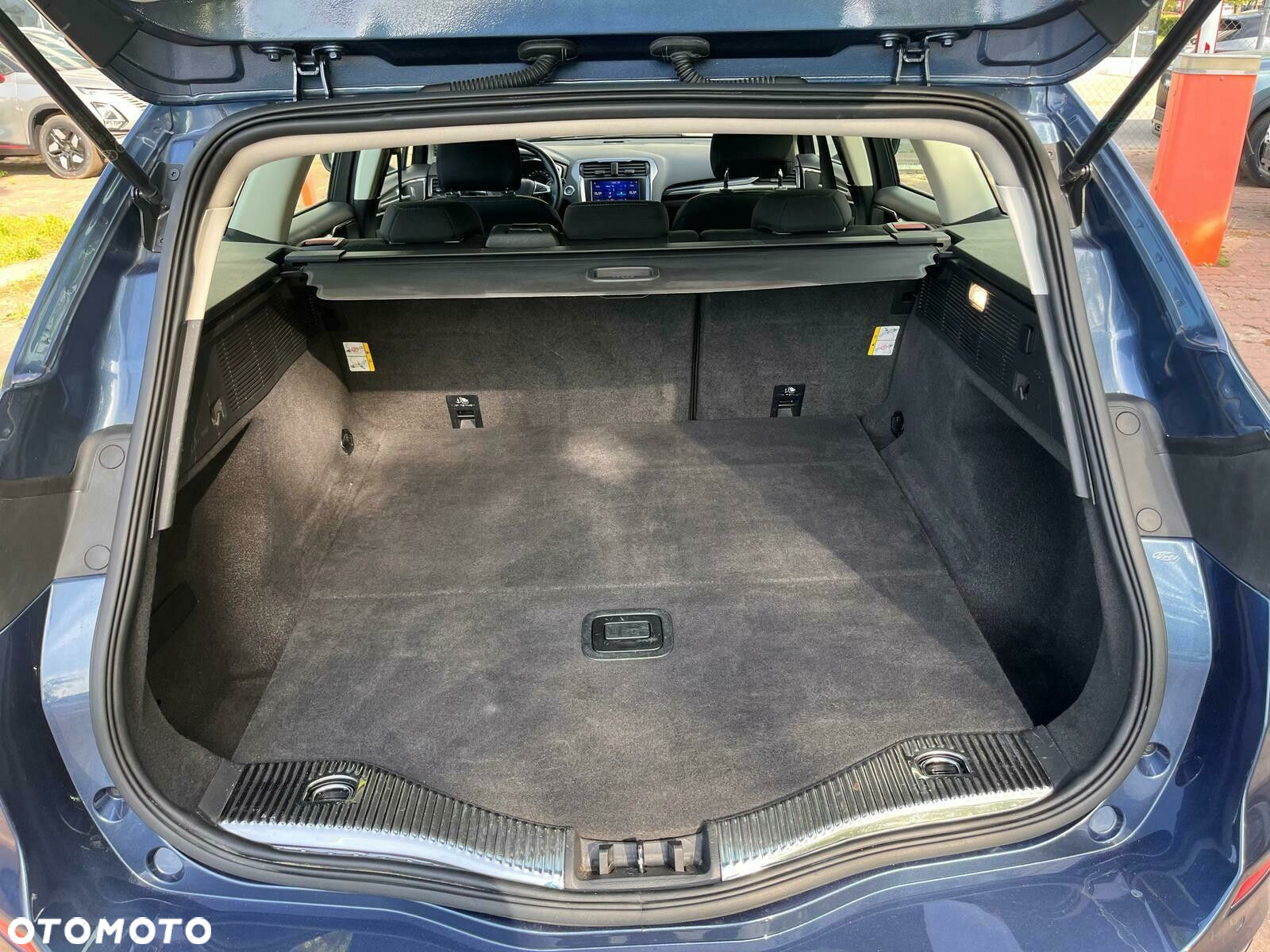 Ford Mondeo - 25