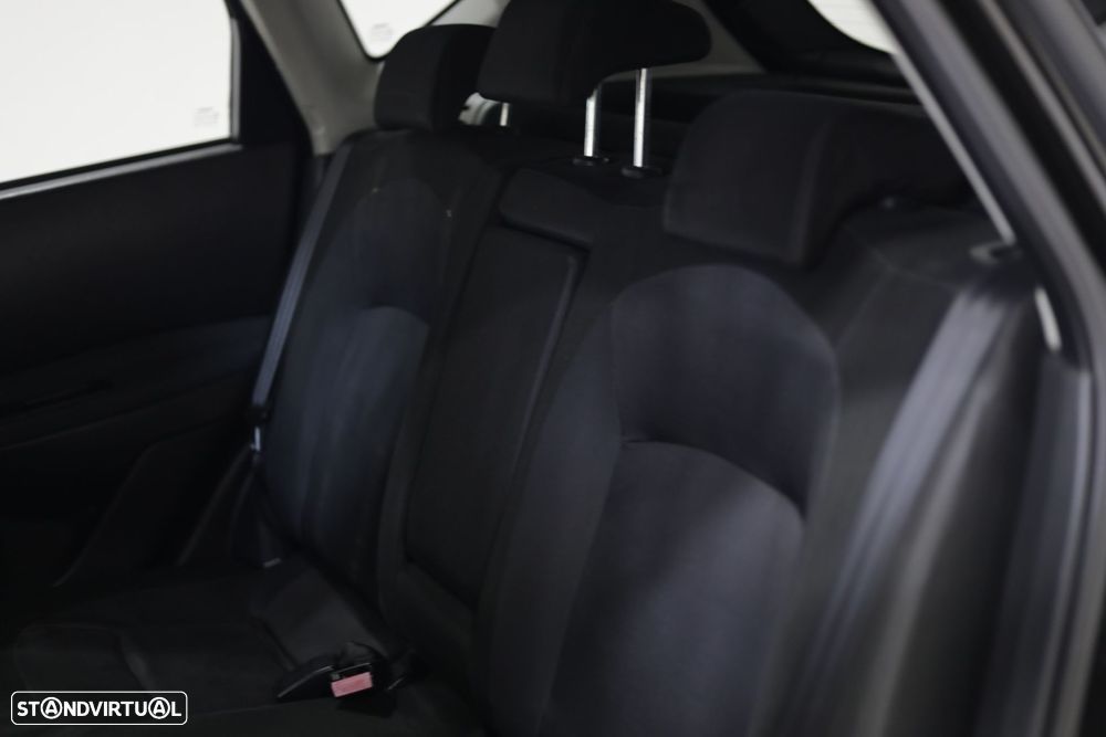 Nissan Qashqai - 16