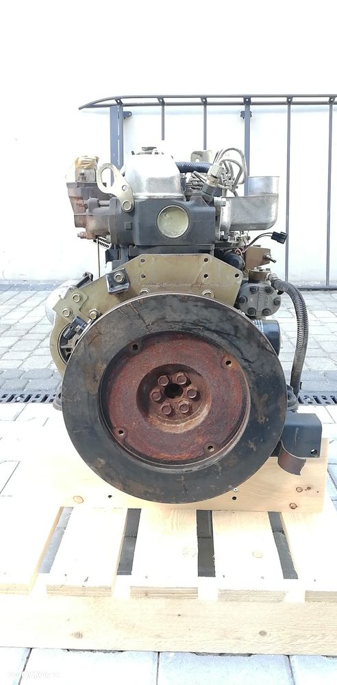 SILNIK ISEKI E4CD 1,997L 14500 zł netto - 4