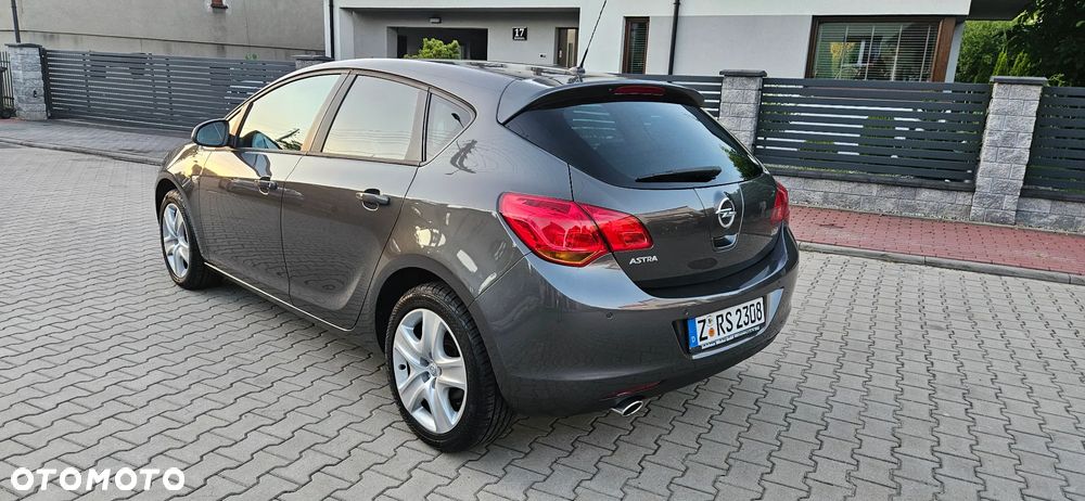 Opel Astra 1.4 Turbo Color Edition - 9