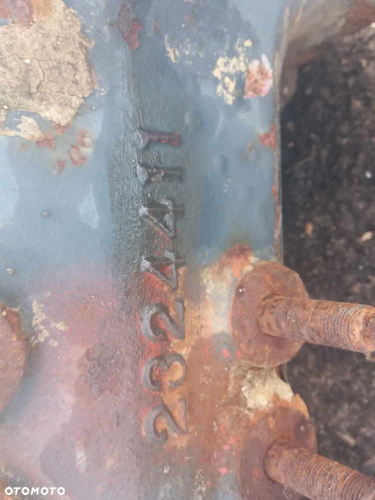 Obudowa skrzyni ,mostu sprzęgła same deutz,ZF, T-7224L,2095 419 039A,2095 4600 27B,00849795/50,26931100,T 7117L,269.3110.0 LASER,EXPLORER,TITAN,ANTARES,SILVER,LAMBORGHINI,HURLIMANN - 4