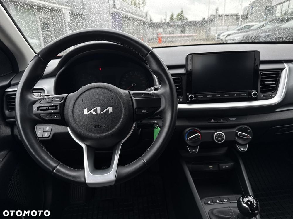 Kia Stonic 1.2 M - 13