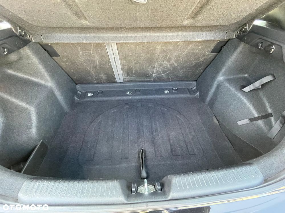 Hyundai i30 blue 1.6 GDI YES Gold - 23