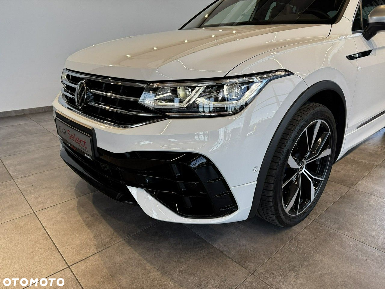 Volkswagen Tiguan - 13