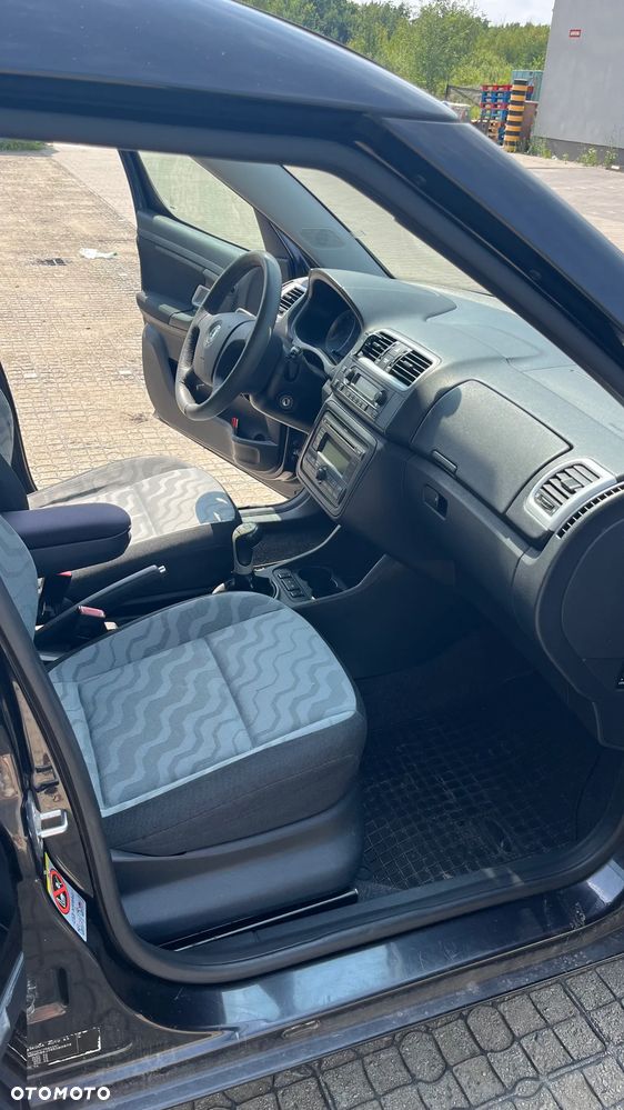 Skoda Roomster 1.6 16V Comfort - 4