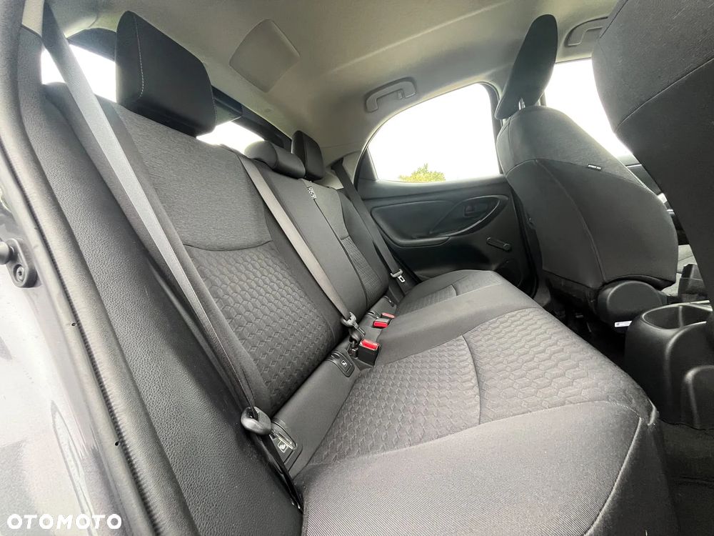 Toyota Yaris 1.5 Comfort - 10