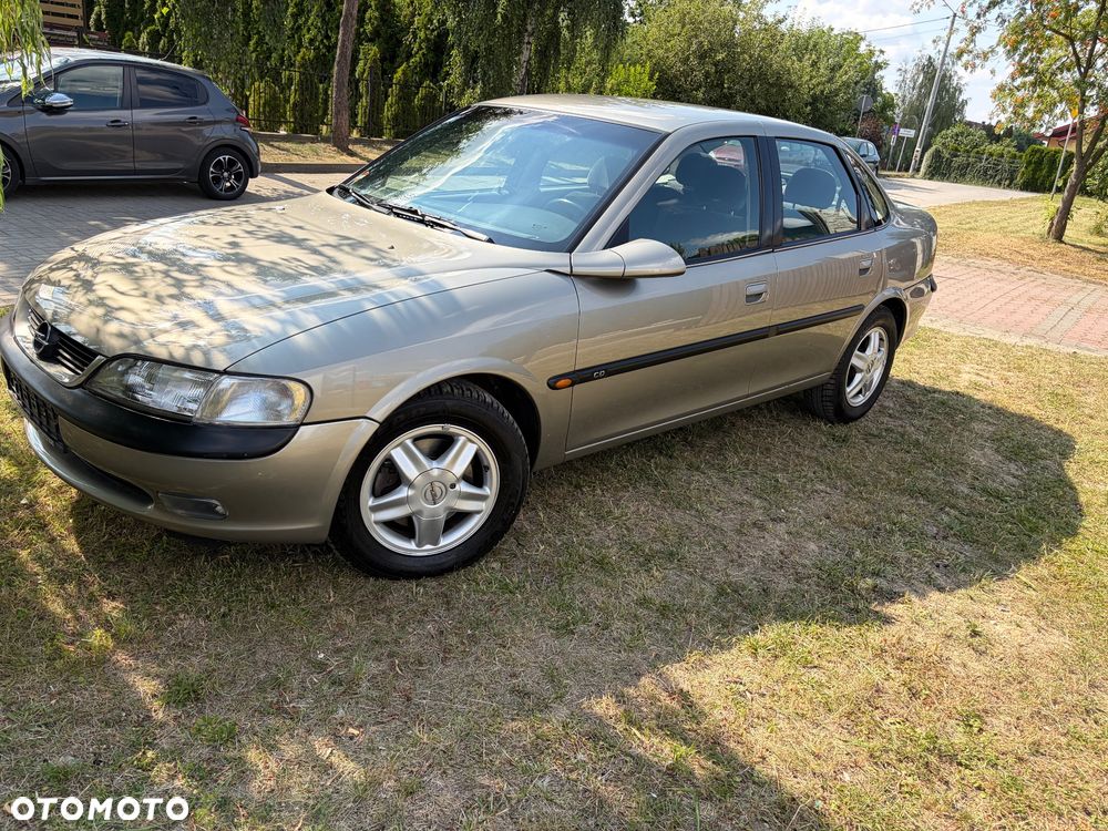 Opel Vectra 2.0 CD - 14
