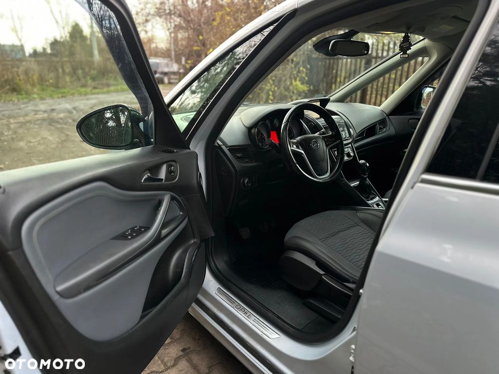 Opel Zafira 2.0 CDTI Cosmo EcoFLEX S&S - 9