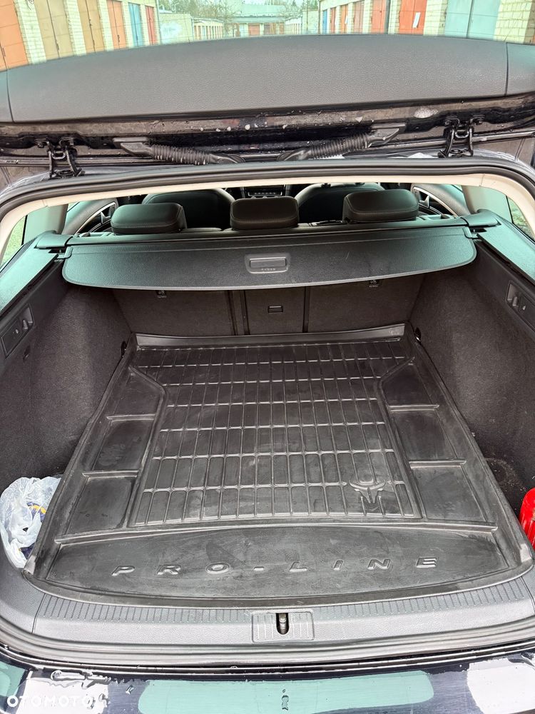 Volkswagen Golf - 13