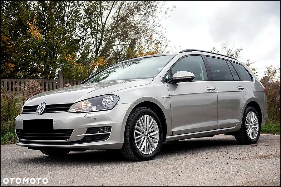 Volkswagen Golf - 11
