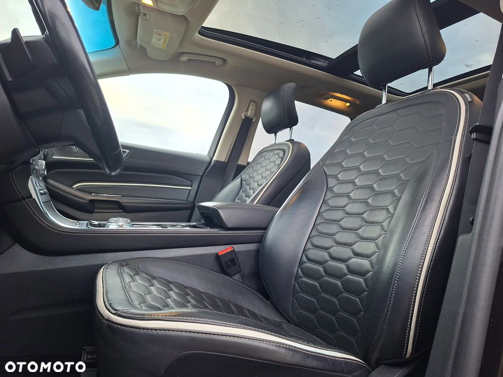 Ford Edge 2.0 EcoBlue Bi-Turbo 4x4 Vignale - 10