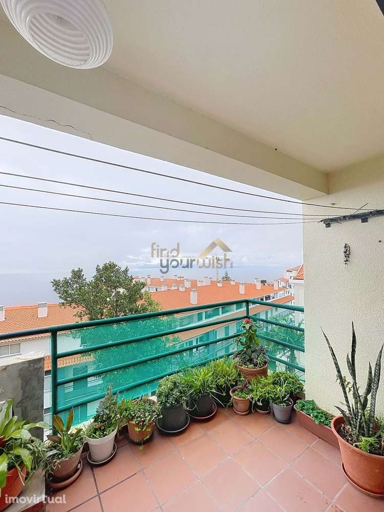 Vende-se apartamento com 2 quartos  no Garajau - Grande imagem: 2/25