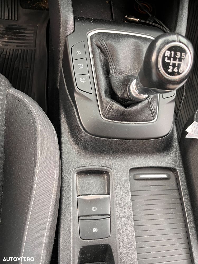 Ford Focus 1.5 EcoBlue Active Business - 27