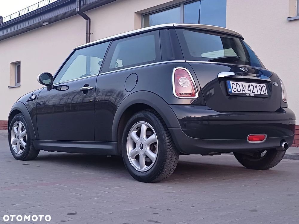 MINI ONE Standard - 22