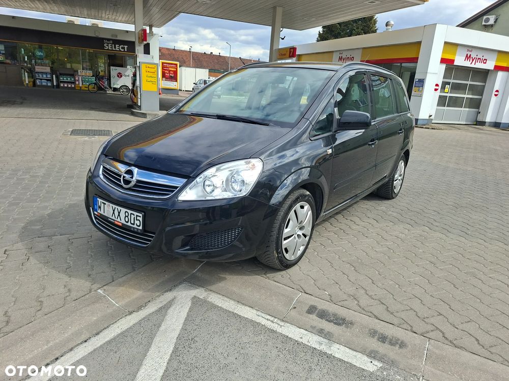 Opel Zafira - 2