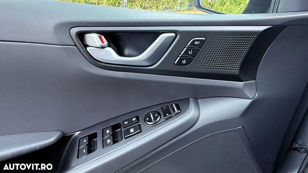 Hyundai IONIQ 141CP Exclusive - 24