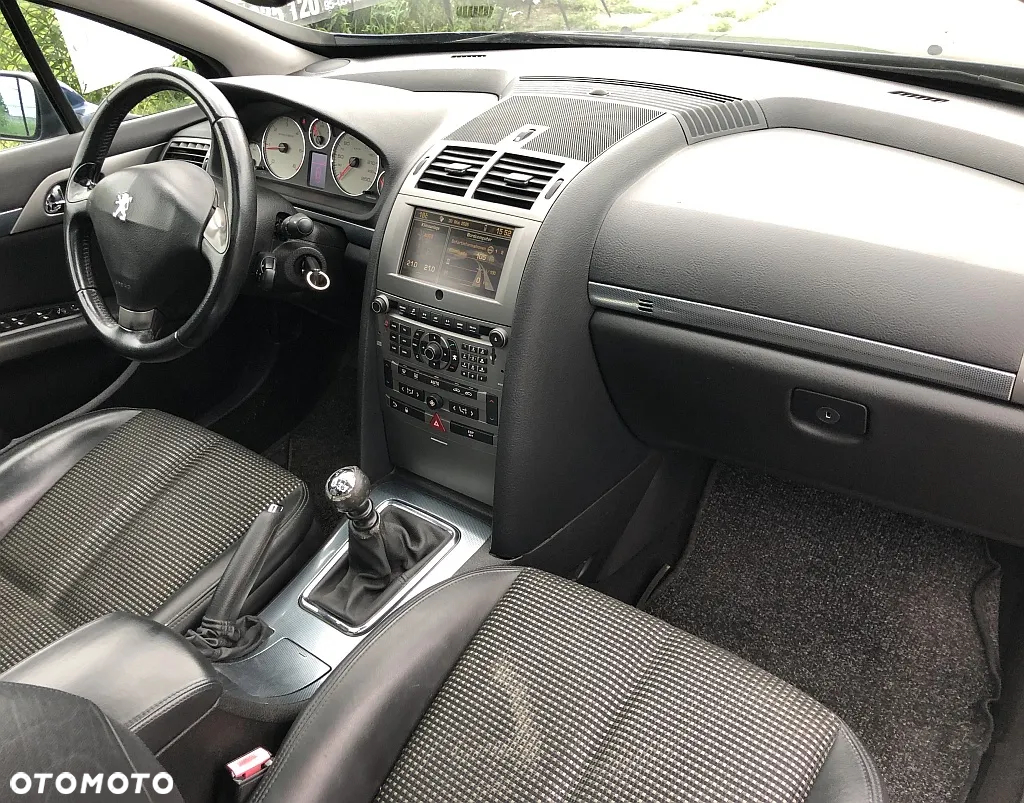 Peugeot 407 SW HDi 135 Premium mit Exklusiv-Paket - 26