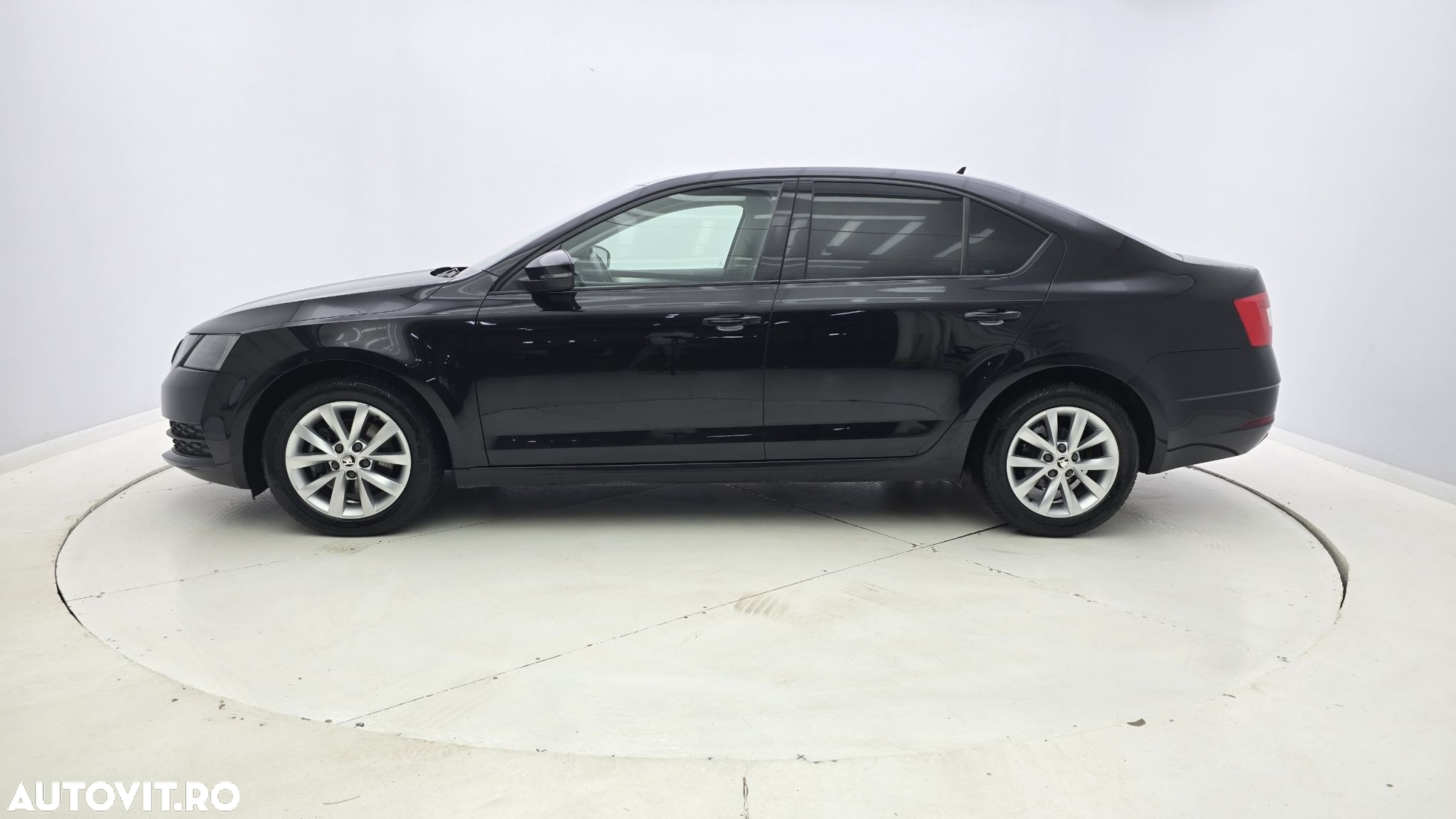 Skoda Octavia - 9