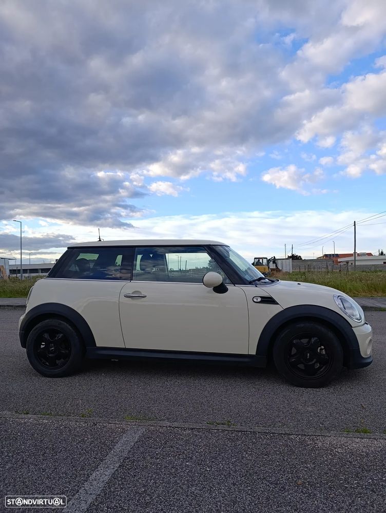 MINI Coupé Cooper SD - 4