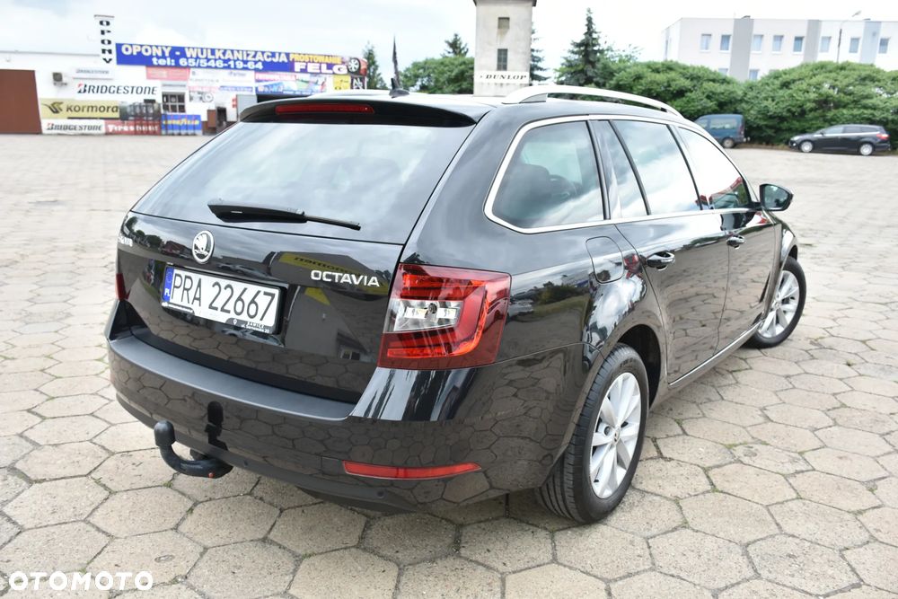 Skoda Octavia 2.0 TDI DSG Ambition - 4