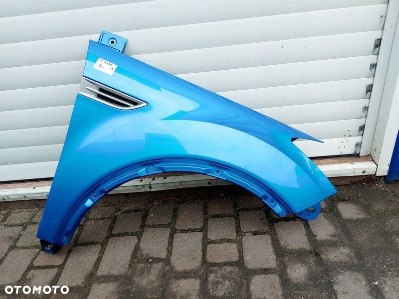 ford kuga mk1 błotnik prawy przód przedni q8 - 1