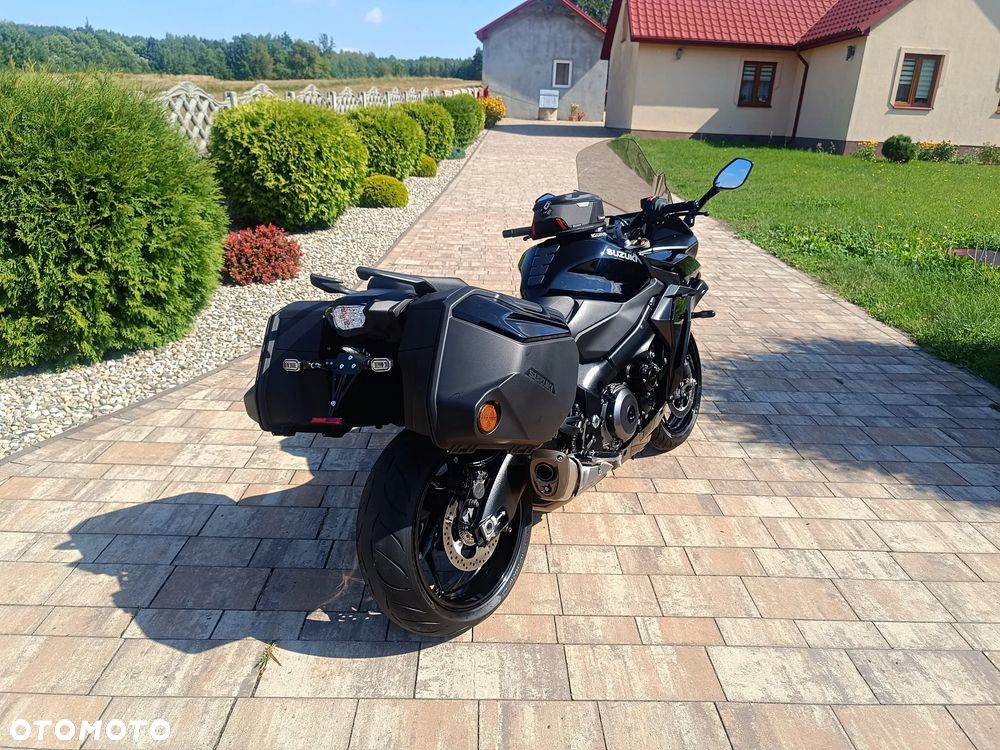Suzuki GSX 1000 - 9