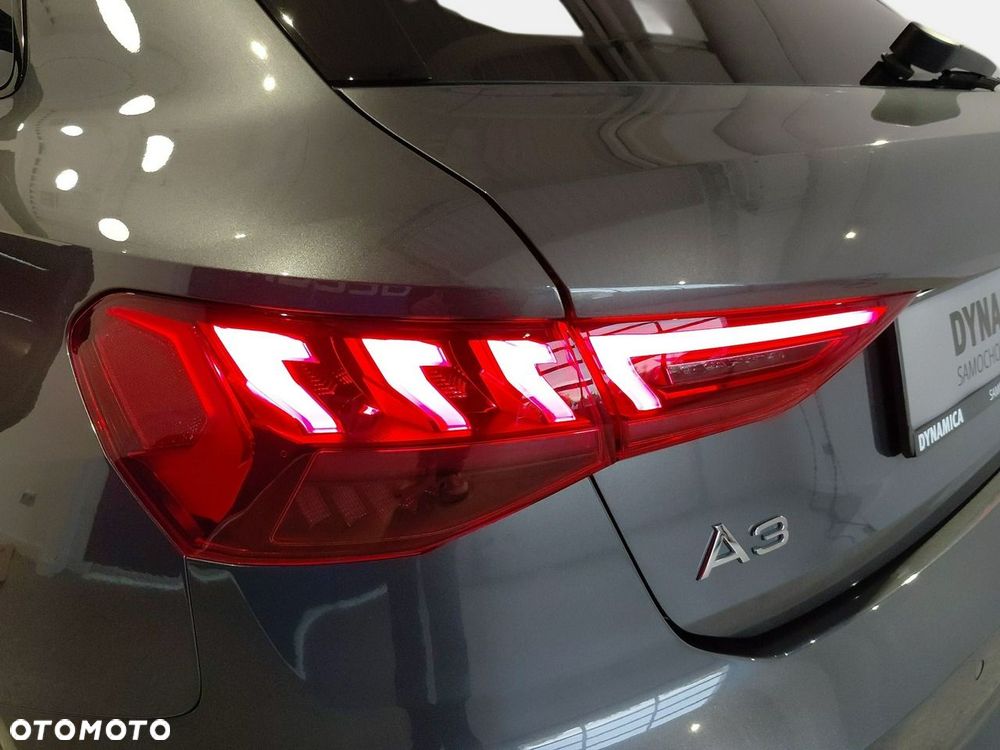 Audi A3 Sportback - 13