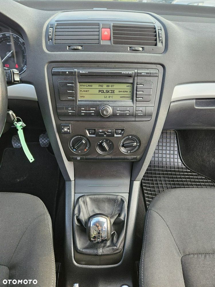 Skoda Octavia - 15